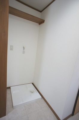 �y���̑��ݔ��z�@