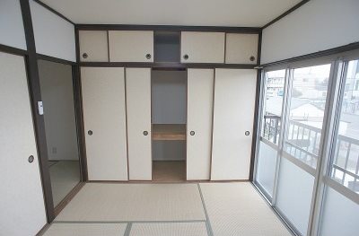 �y���[�z�@