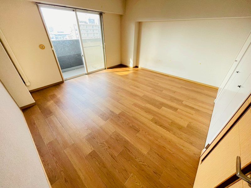 �y�Q���z�@