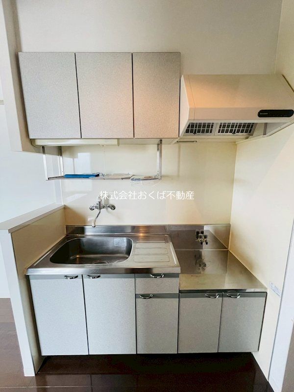 �y�L�b�`���z�@