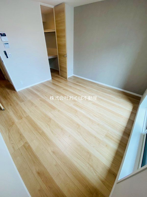 �y�Q���z�@