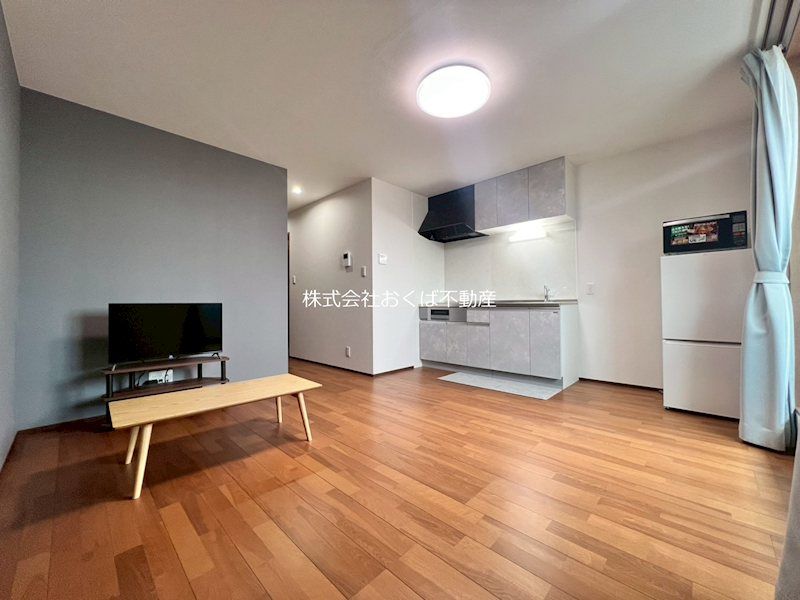 �y���ԁE���r���O�z�@