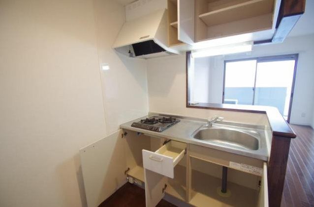 �y�L�b�`���z�@