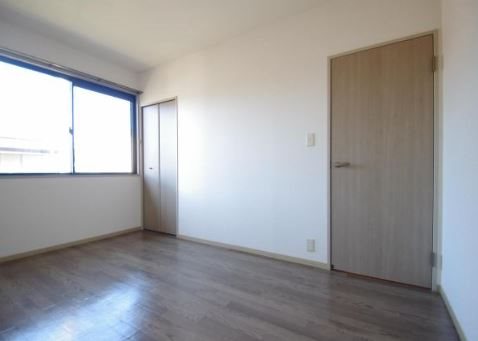 �y�Q���z�@