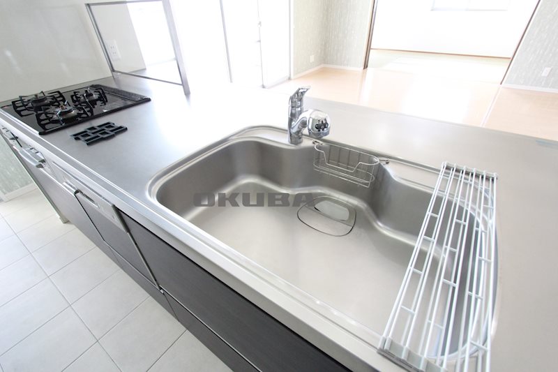 �y�L�b�`���z�@