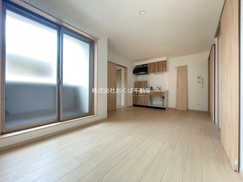 �y���ԁE���r���O�z�@