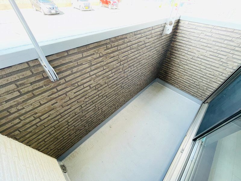 �y�x�����_�z�@�\���ȃX�y�[�X�̃o���R�j�[