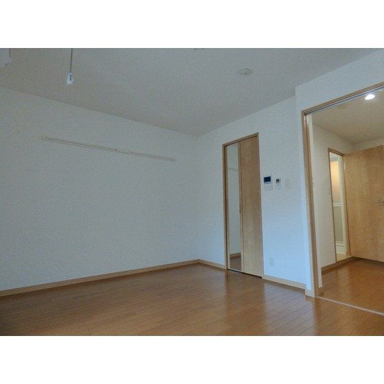 �y�Q���z�@