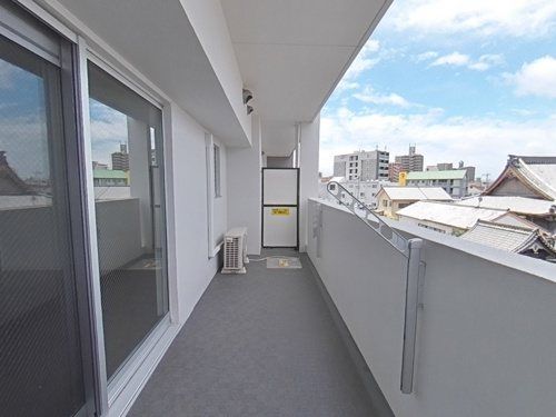 �y�x�����_�z�@