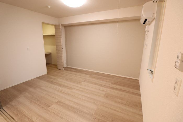 �y�Q���z�@