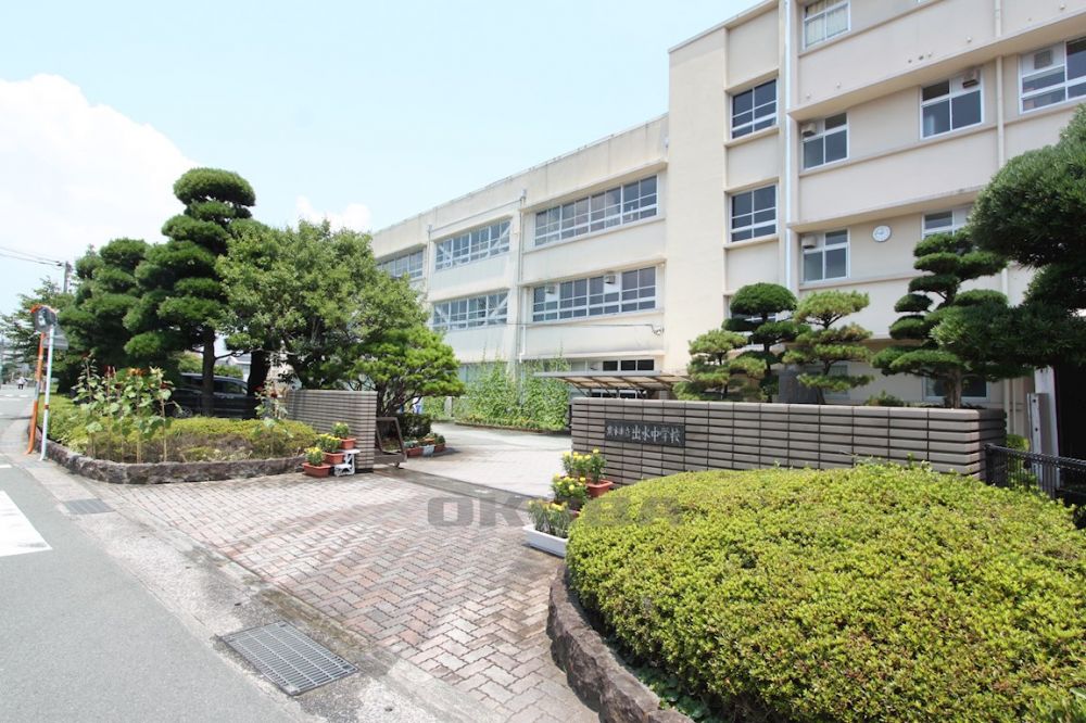 �y���Ӂz�@�F�{�s���o�����w�Z 525m