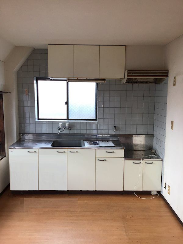 �y�L�b�`���z�@