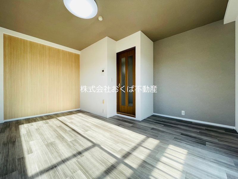 �y�Q���z�@