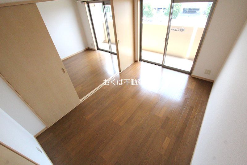 �y�Q���z�@