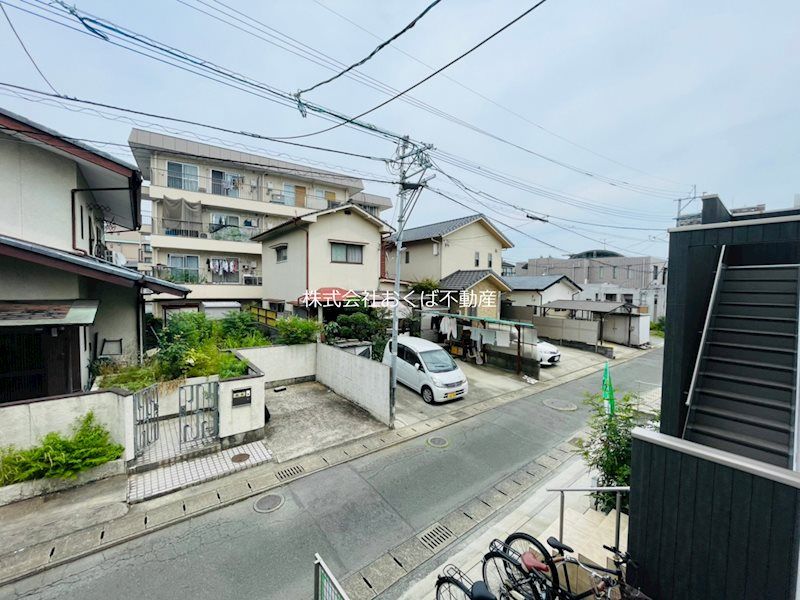 �y���]�z�@