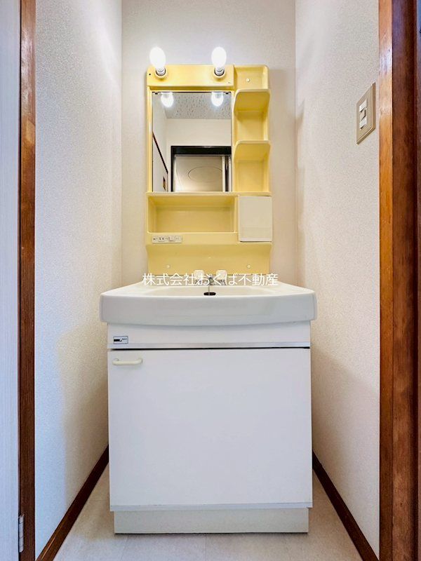 �y���ʏ��z�@