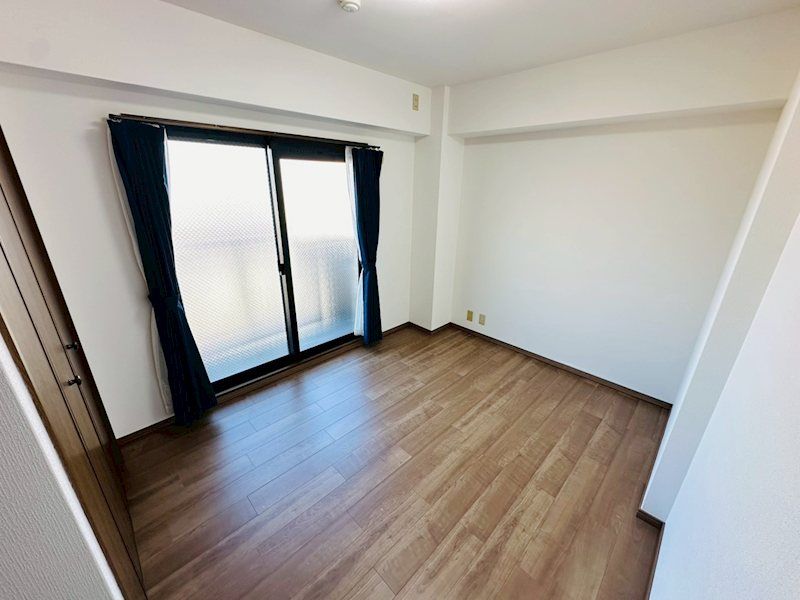 �y�Q���z�@