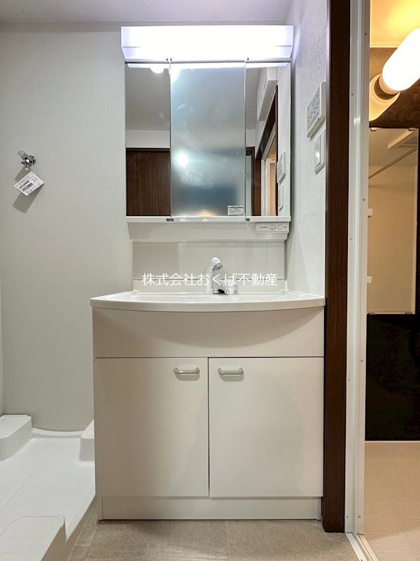 �y���ʏ��z�@