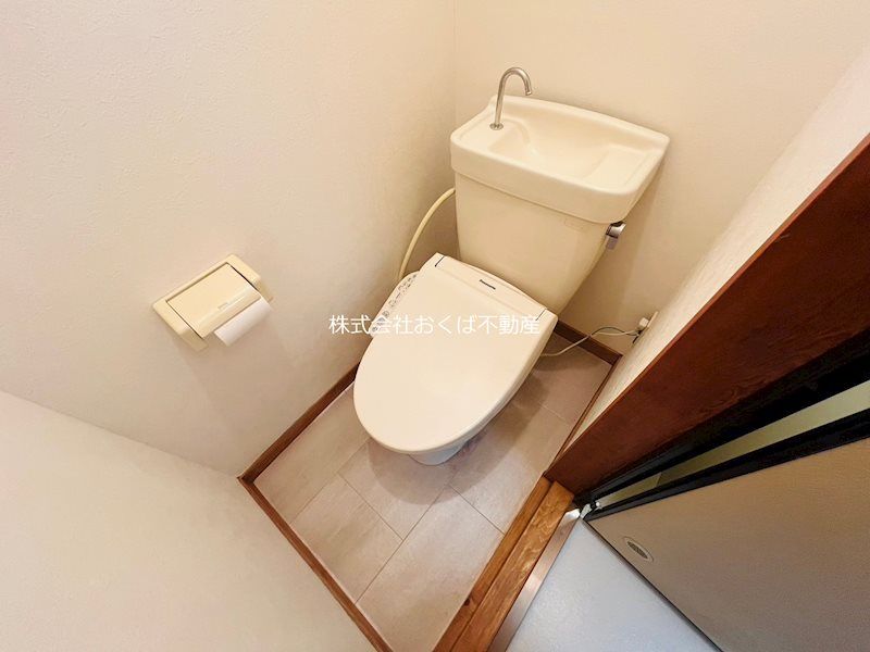 �y�g�C���z�@