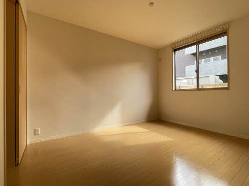 �y�Q���z�@