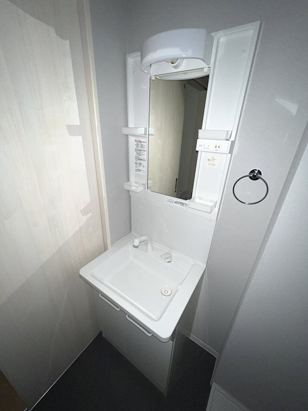 �y���ʏ��z�@