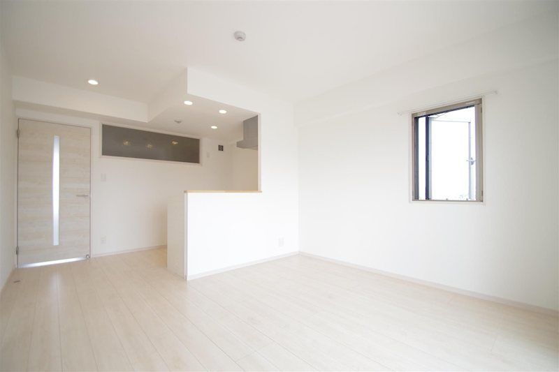 �y���ԁE���r���O�z�@