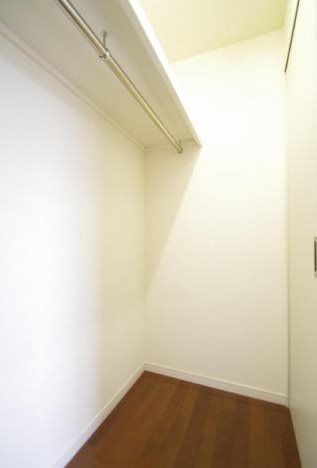 �y���[�z�@�E�H�[�N�C���N���[�[�b�g