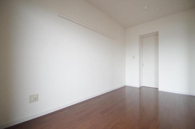 �y���̑������E�X�y�[�X�z�@