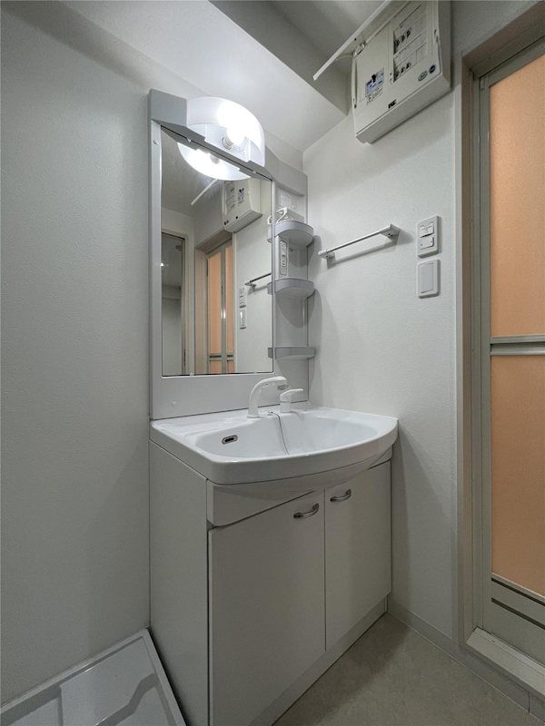 �y���ʏ��z�@