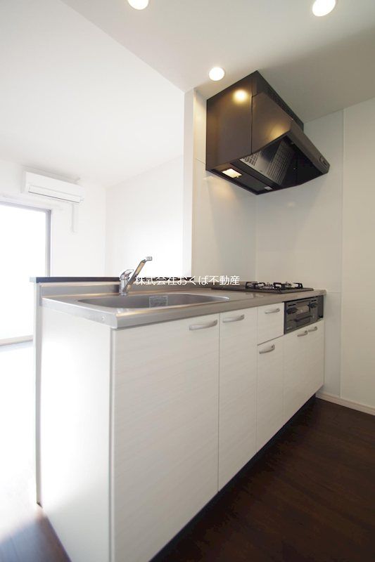 �y�L�b�`���z�@