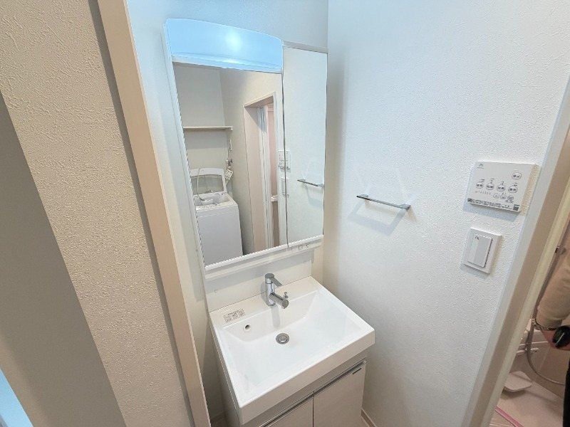 �y���ʏ��z�@