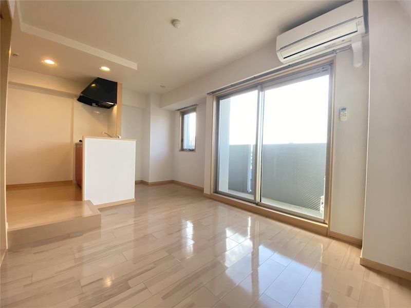 �y���ԁE���r���O�z�@