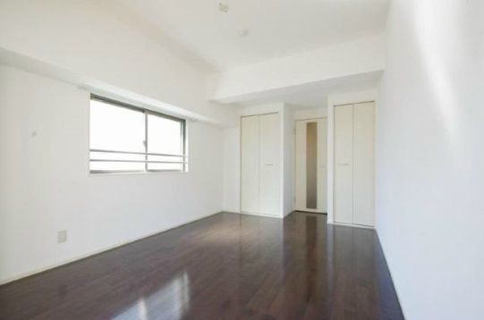 �y�Q���z�@