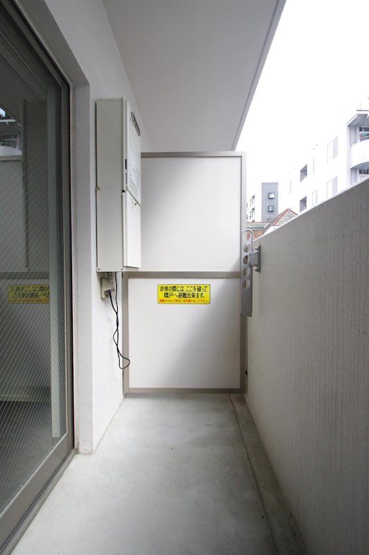 �y�x�����_�z�@