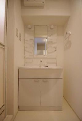 �y���ʏ��z�@