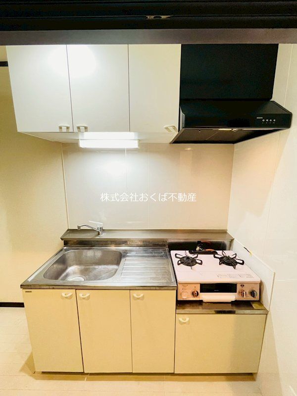 �y�L�b�`���z�@