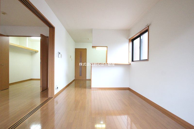 �y���ԁE���r���O�z�@