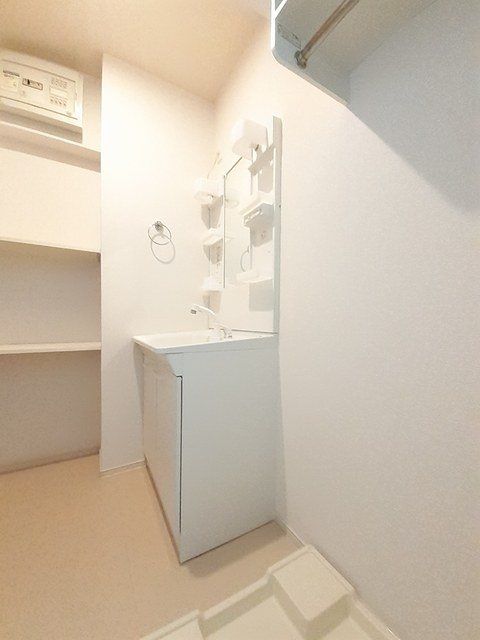 �y���ʏ��z�@