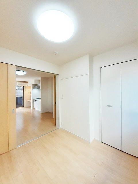 �y�Q���z�@