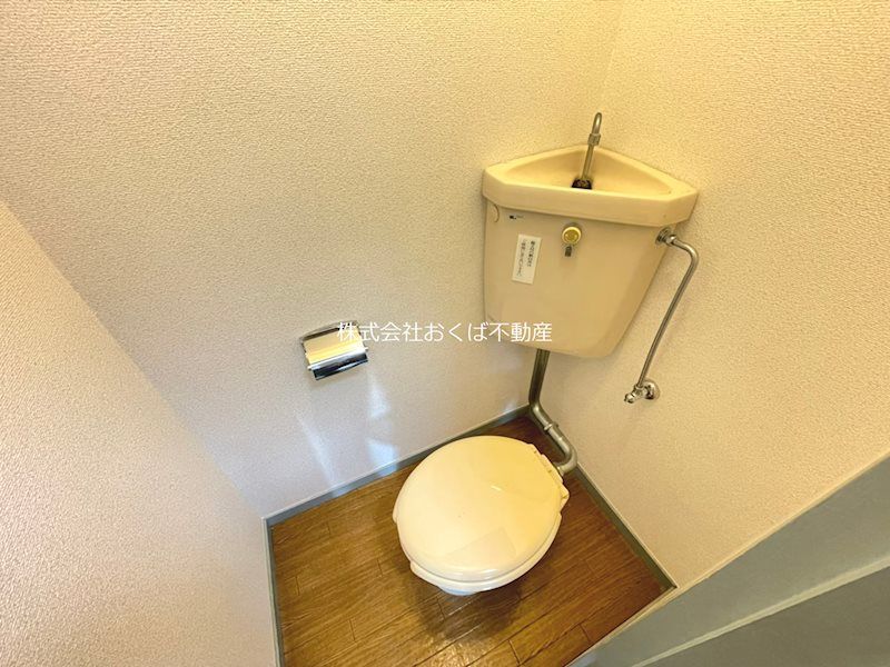 �y�g�C���z�@