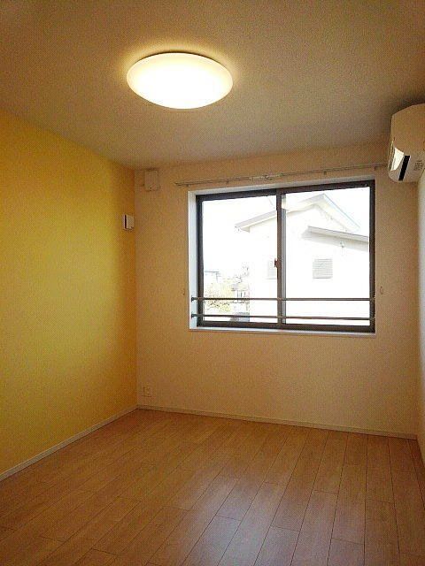 �y�Q���z�@