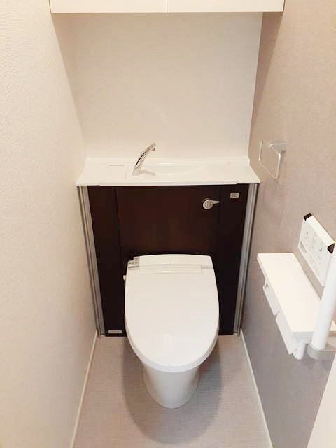 �y�g�C���z�@