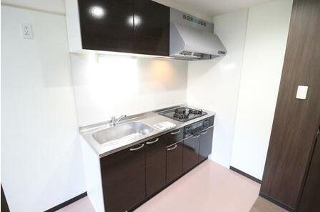 �y�L�b�`���z�@