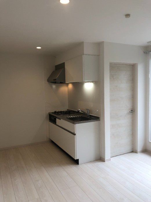 �y�L�b�`���z�@