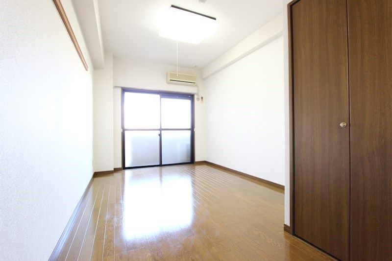 �y�Q���z�@