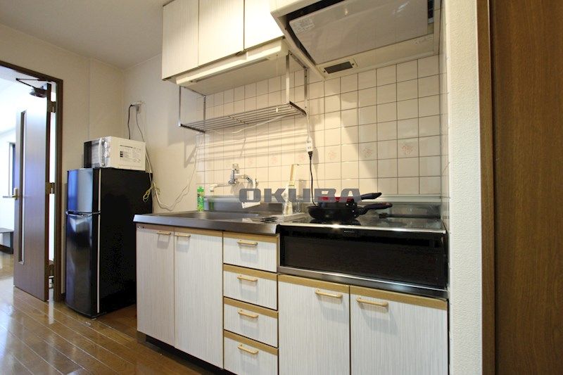 �y�L�b�`���z�@