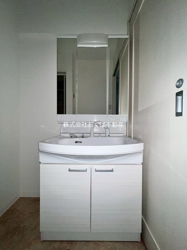 �y���ʏ��z�@