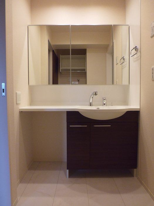 �y���ʏ��z�@