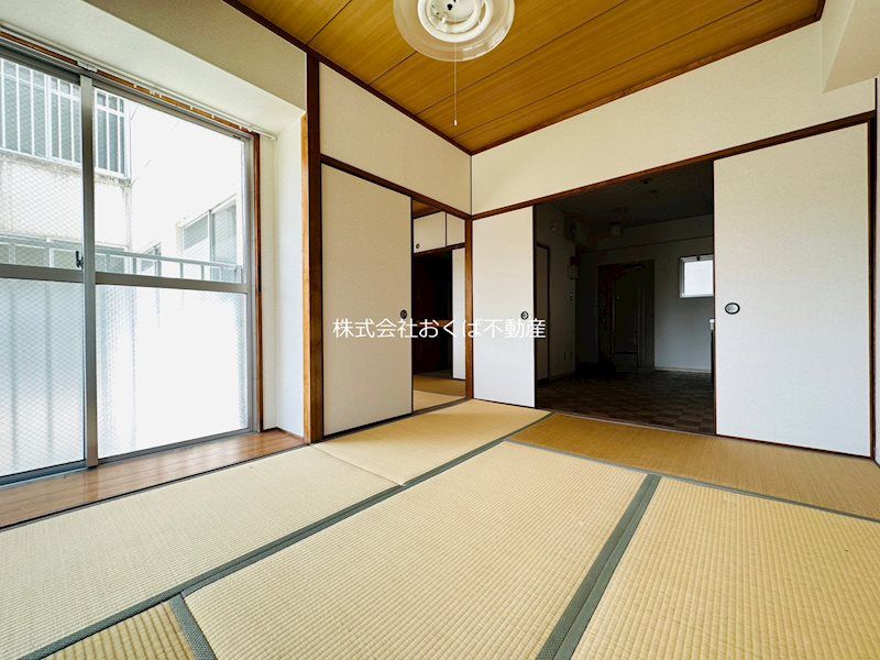 �y�Q���z�@