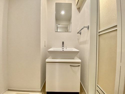 �y���ʏ��z�@